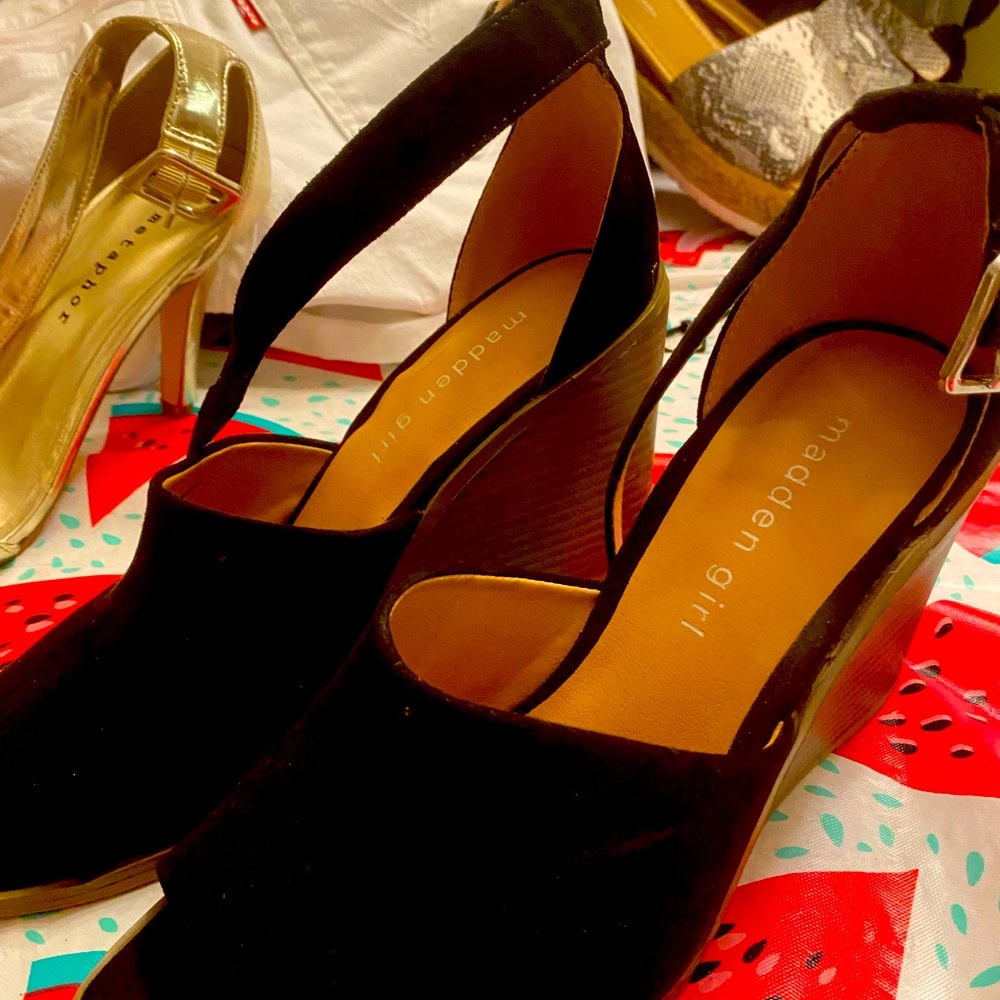 Beautiful black suede wedges